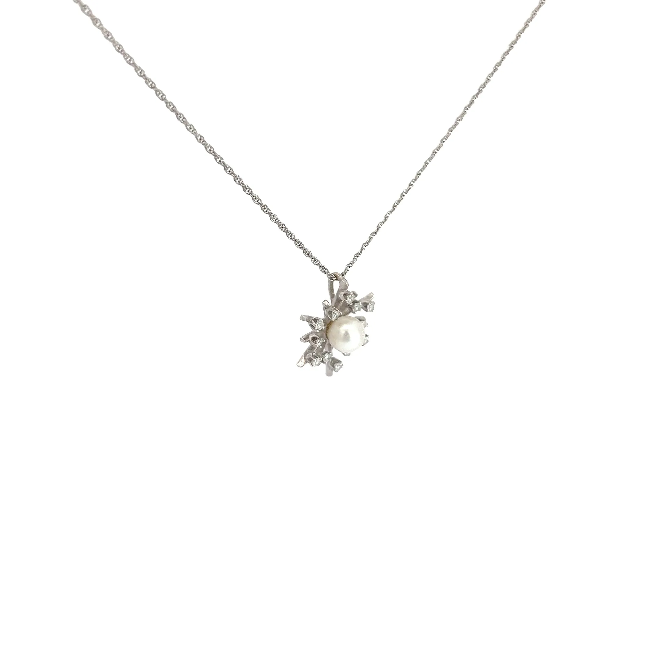 14k White Gold .25ct G VS2 Round Diamond and Tahitian Pearl 5mm Snowflake Necklace