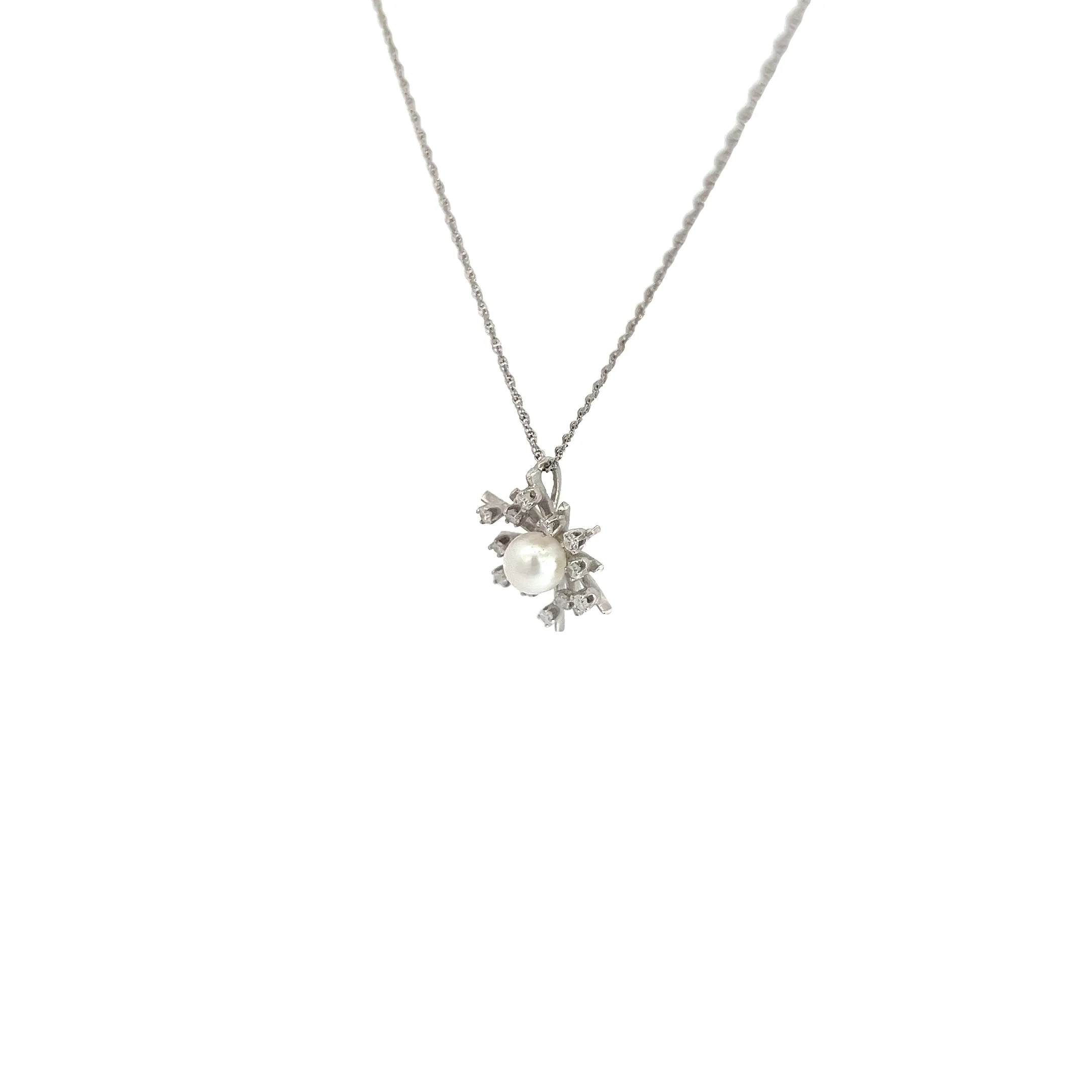 14k White Gold .25ct G VS2 Round Diamond and Tahitian Pearl 5mm Snowflake Necklace