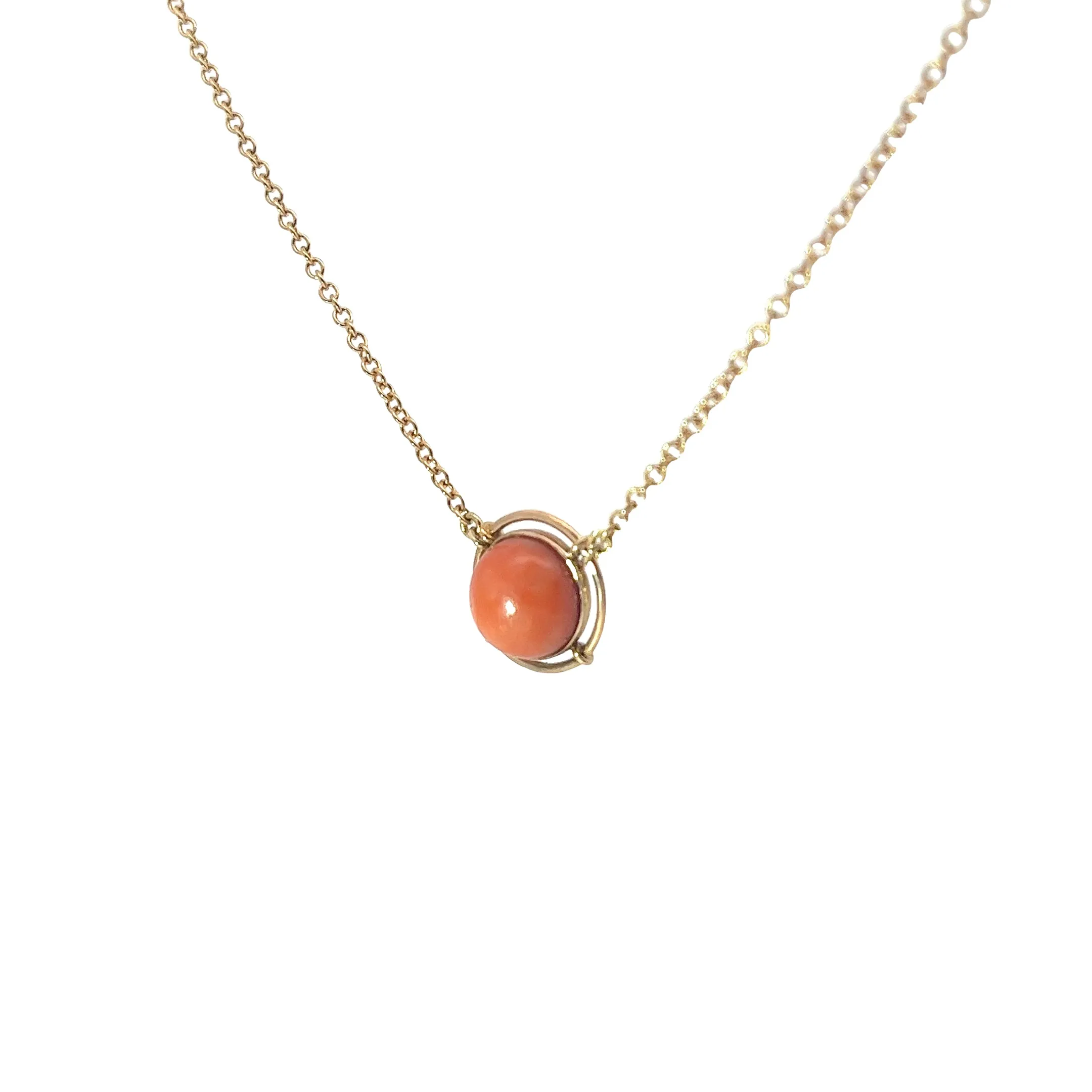 18k Yellow Gold Coral Necklace