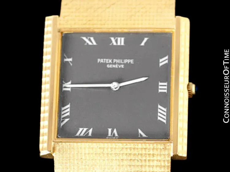 1975 Patek Philippe Vintage Mens Gondolo Ultra Thin Bracelet Watch - 18K Gold
