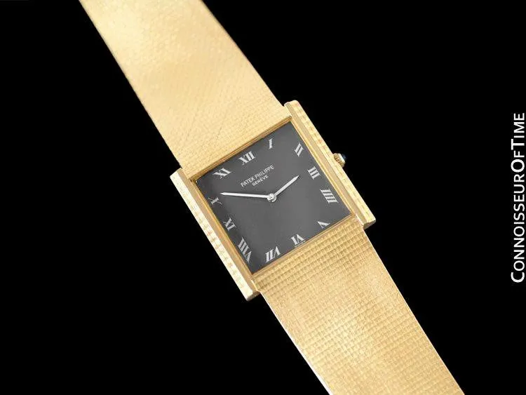 1975 Patek Philippe Vintage Mens Gondolo Ultra Thin Bracelet Watch - 18K Gold