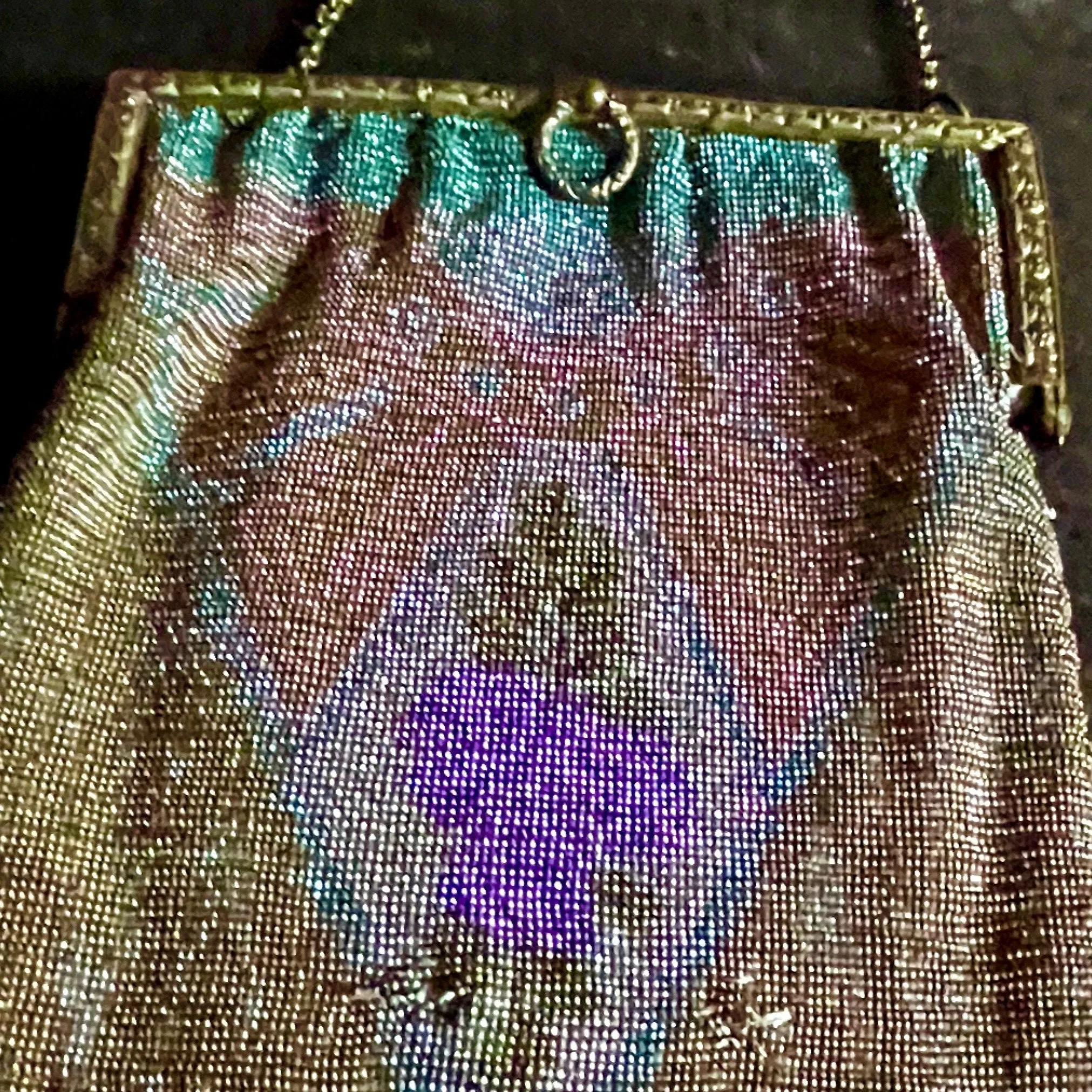 Art Deco - Hand Beaded Purse - 1920's - Made In France - Small Repair Needed In Back