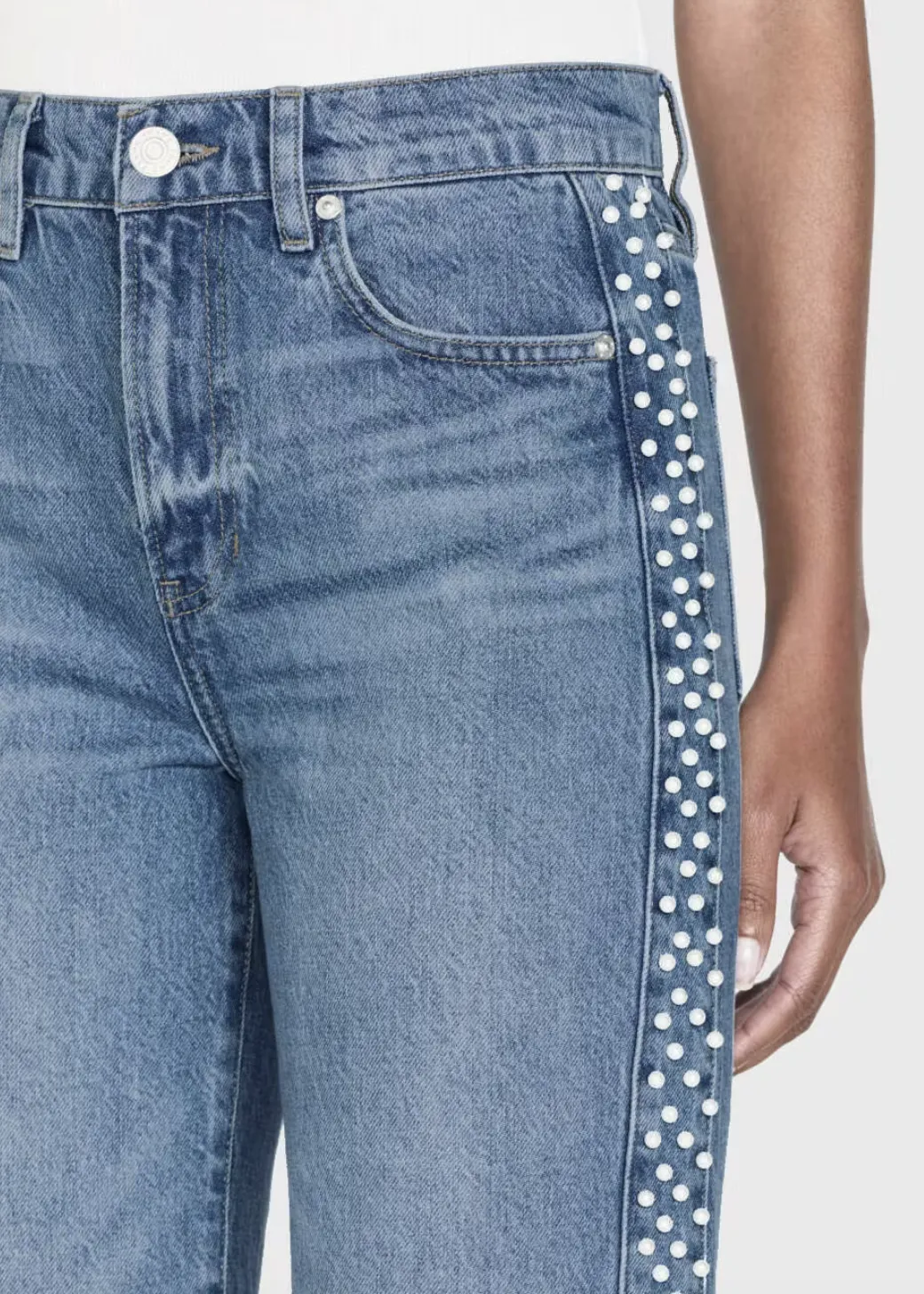 Atelier Le Jane Crop