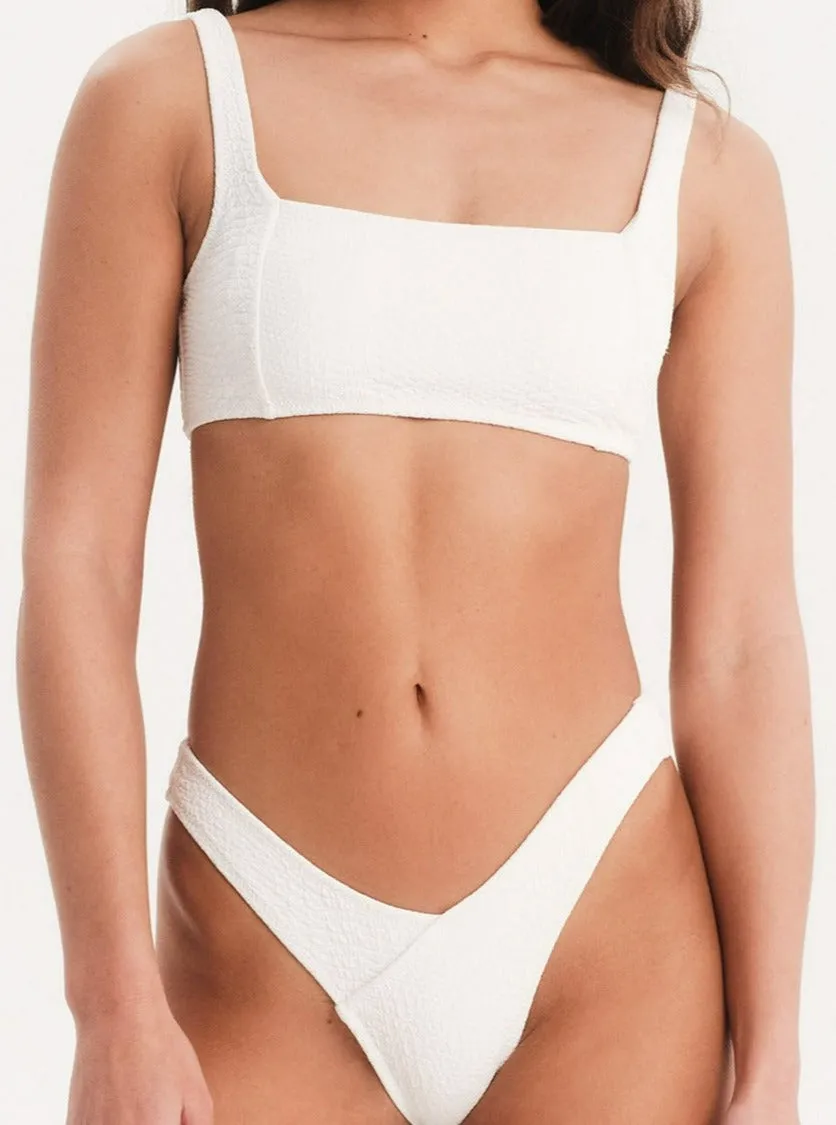 Bust Bikini - ALASKA