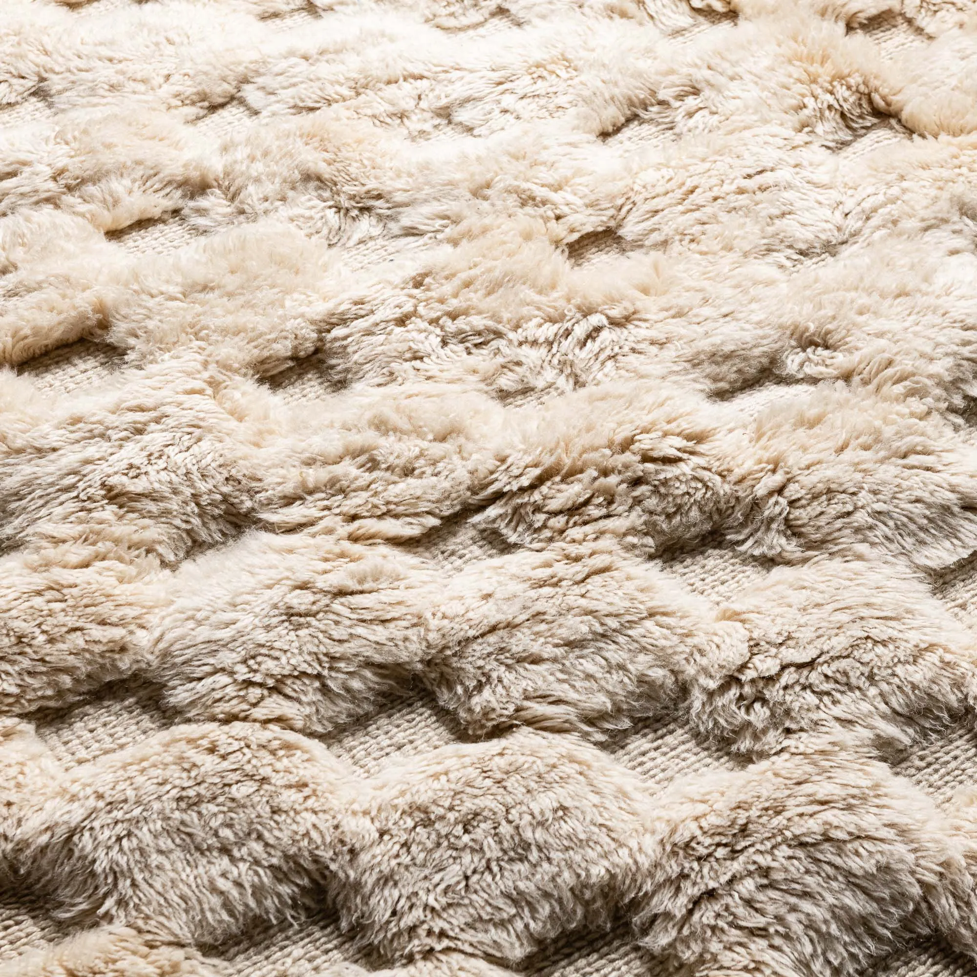 Coral Bloom Comfort - Luxury Shag Moroccan Rug
