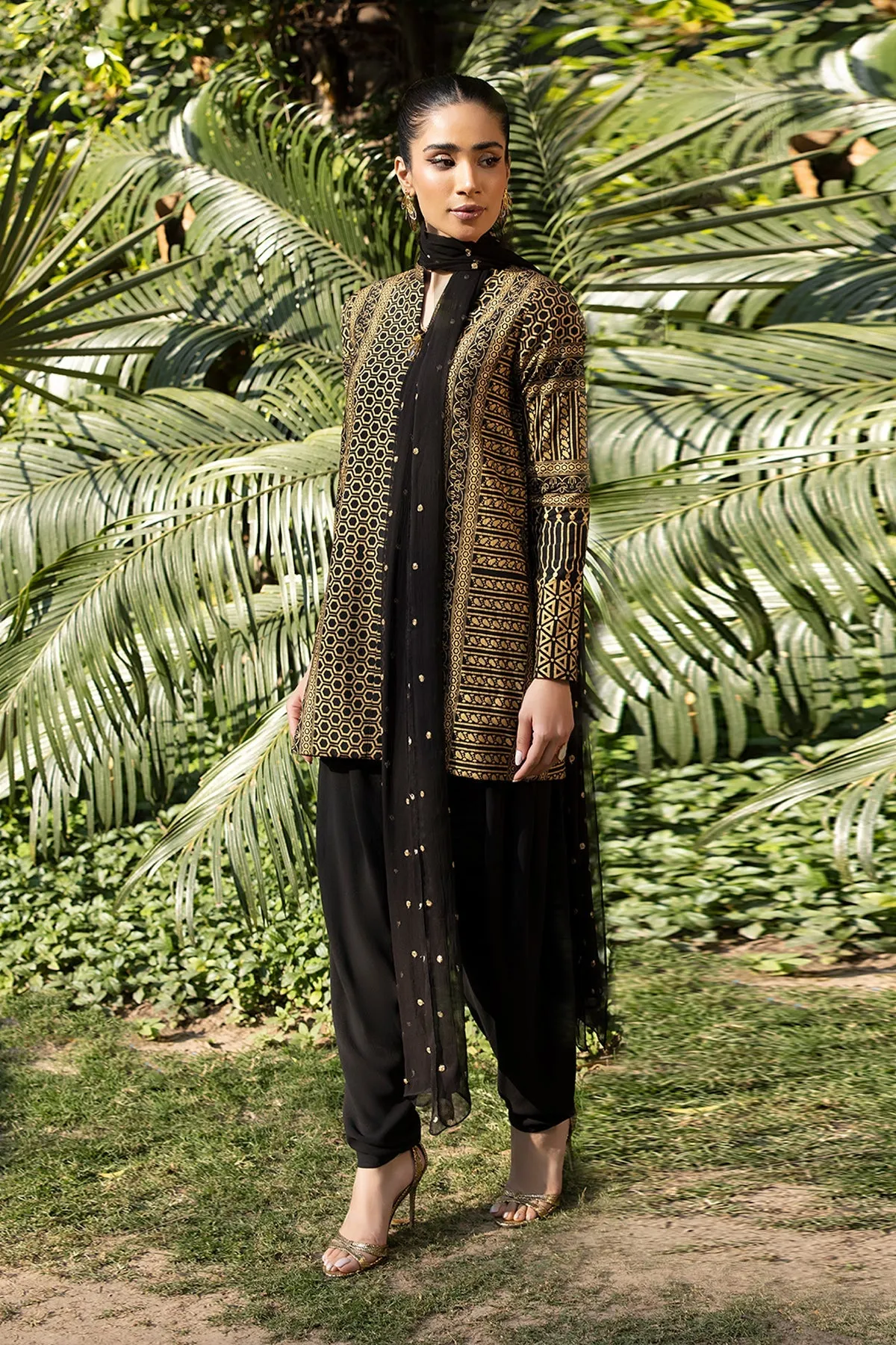 ERUM KHAN STORE | LUXURY PRET | Sunset
