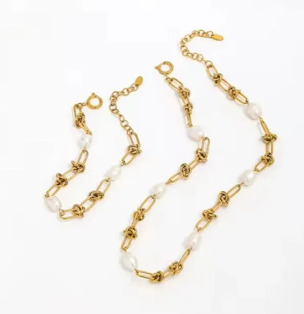 French Baroque-Style Electroplated Stainless Steel Pearl Women Jewelry Necklace 18"