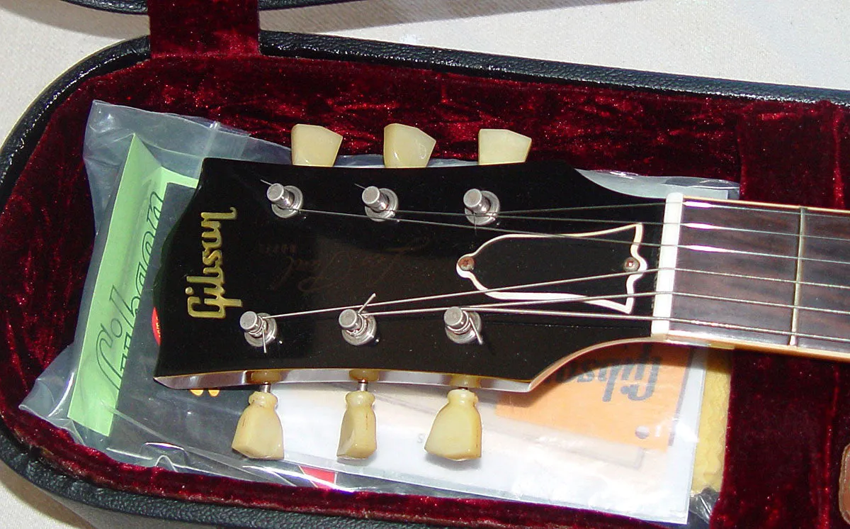 Gibson 1957 Les Paul Goldtop with Brazilian Board