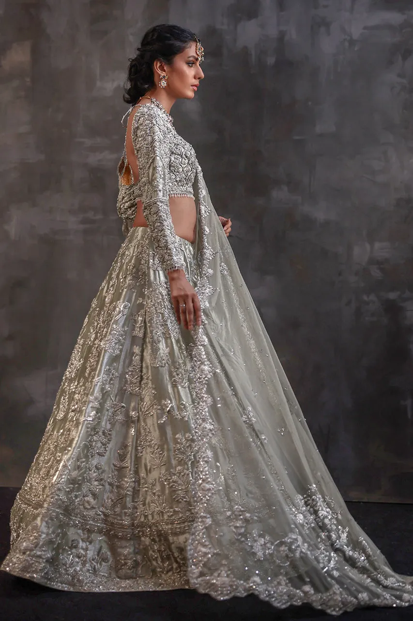 Indian Bridal Wear in Lehenga Choli and Dupatta Style