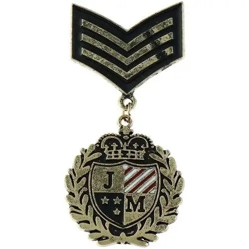 Insigne de poitrine militaire