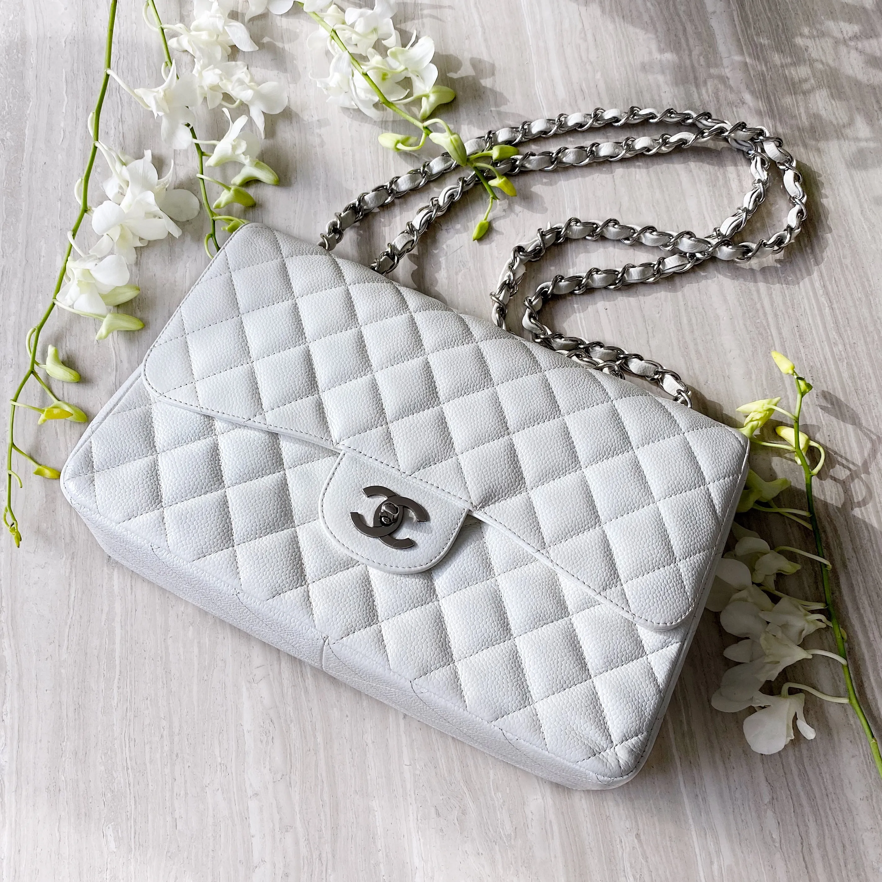 Jumbo Classic Single Flap Bag in White Caviar SHW