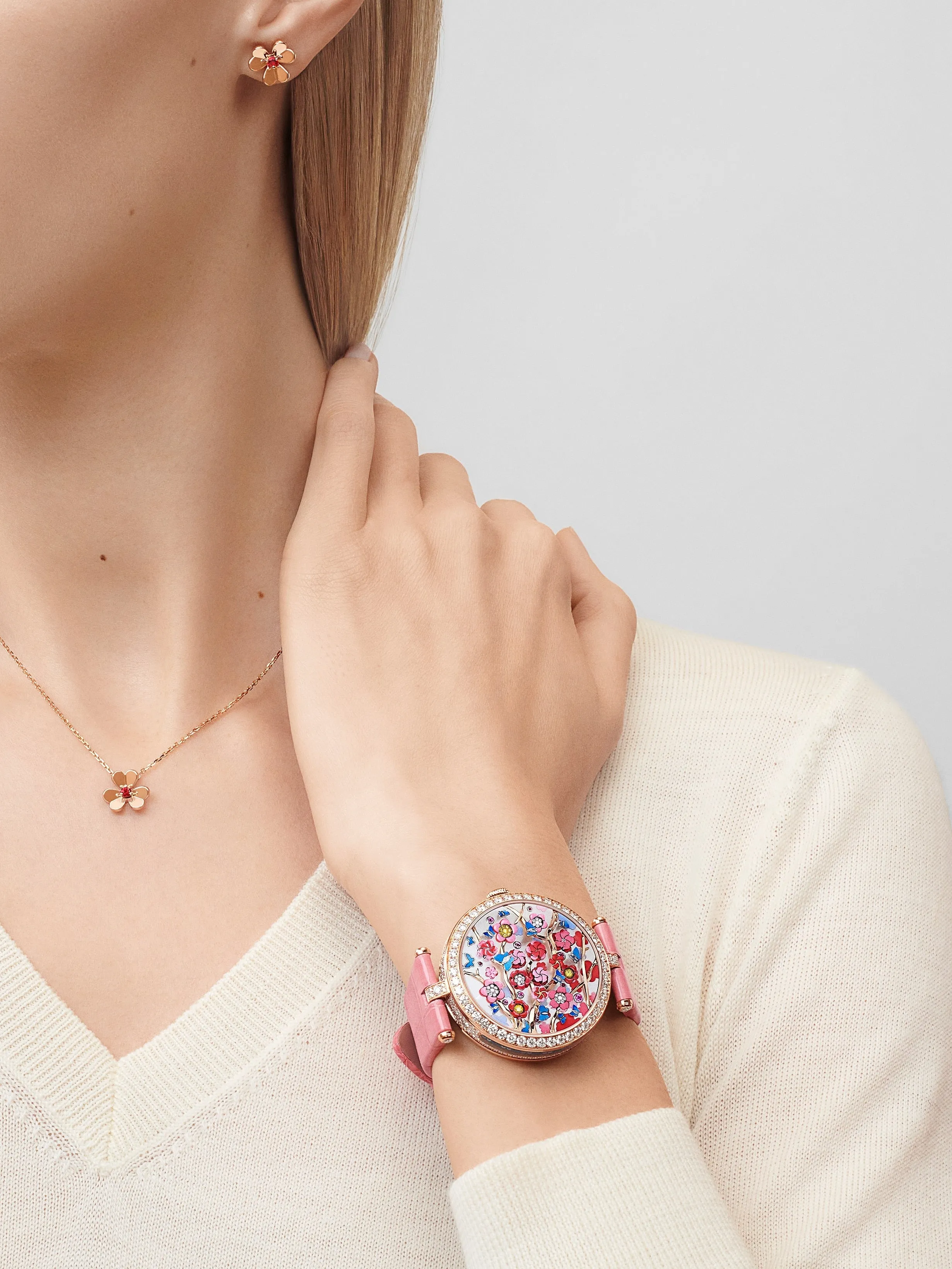 Lady Arpels Heures Florales Cerisier watch