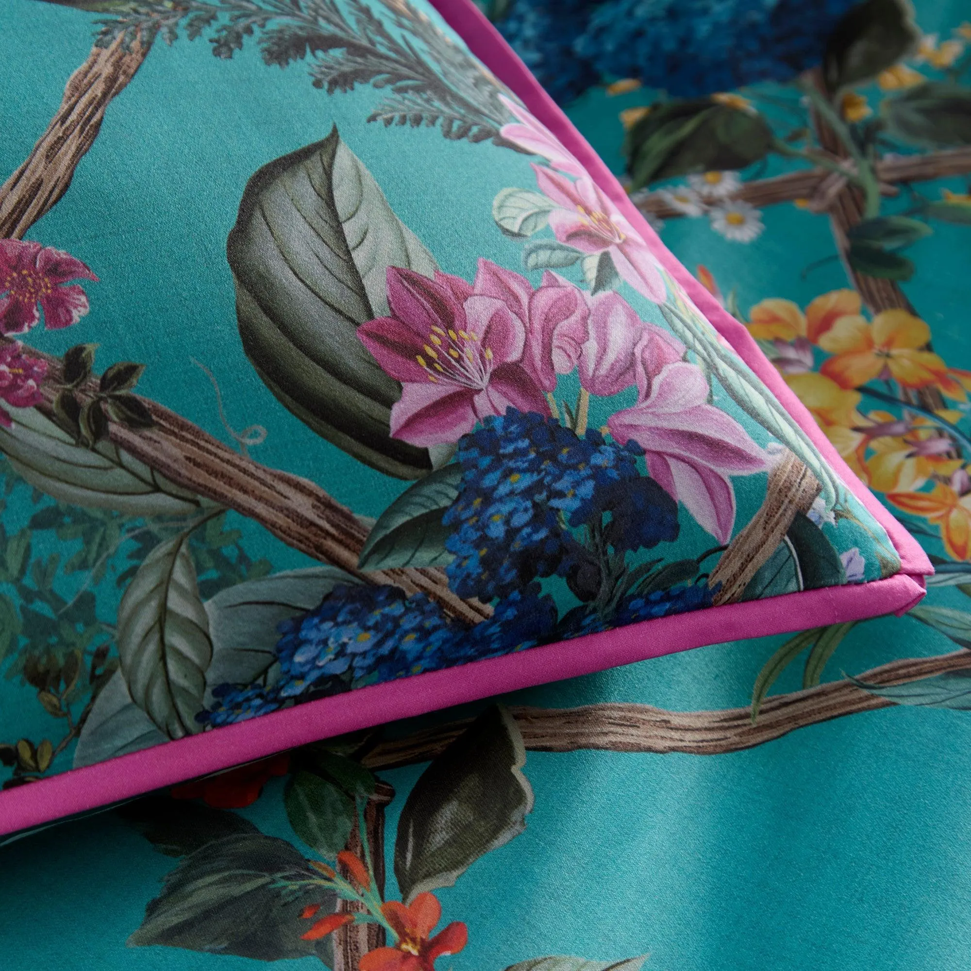 Laurence Llewelyn-Bowen Cotswold Fantasia Duvet Cover Set - Teal