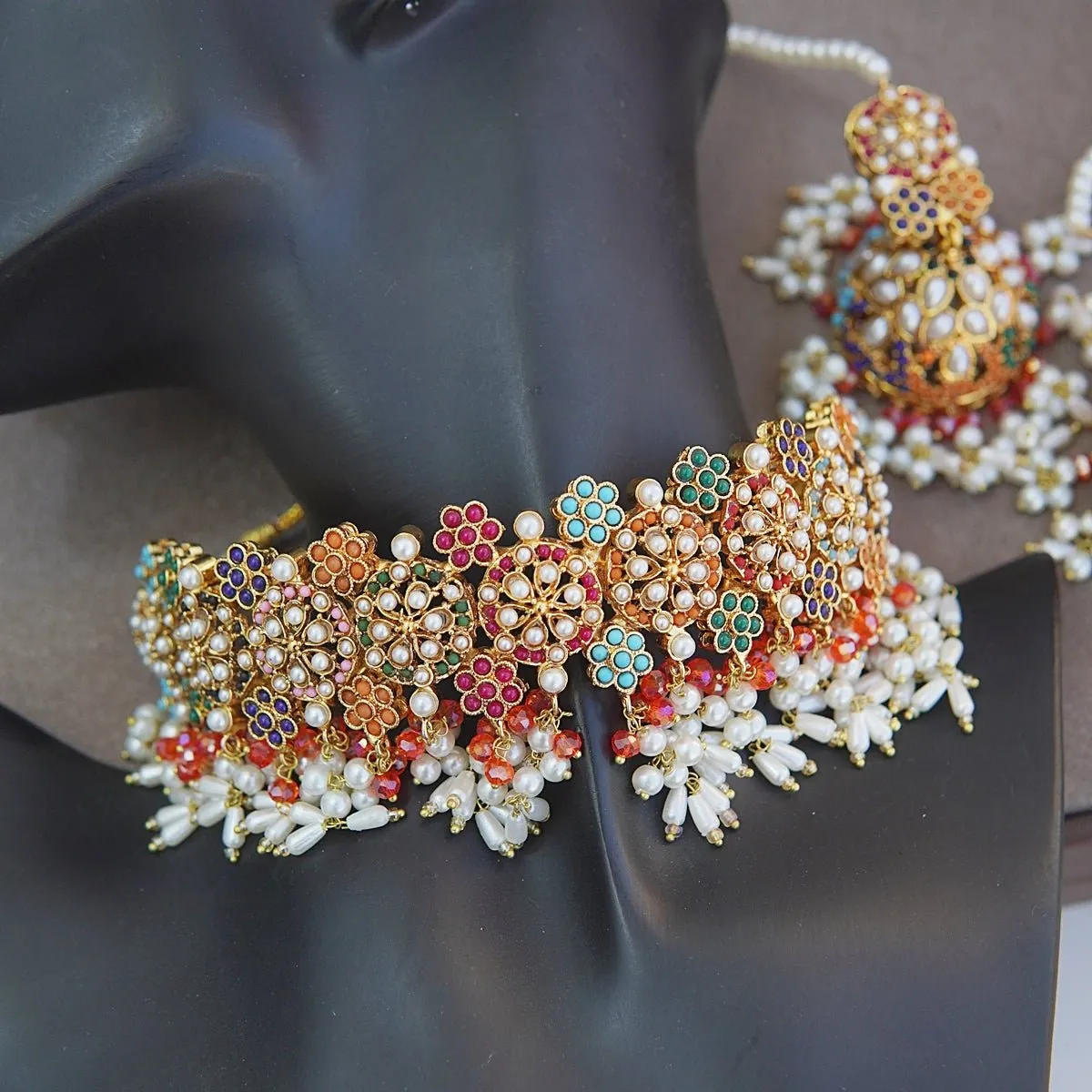Navratan Luxurious Collar Jhumkey Set