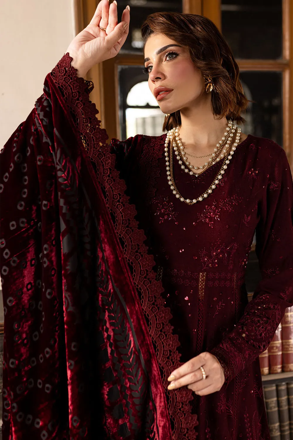 Nureh | Exclusive Shawl Collection '24 | NE-121