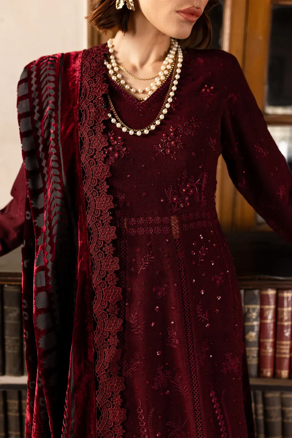 Nureh | Exclusive Shawl Collection '24 | NE-121