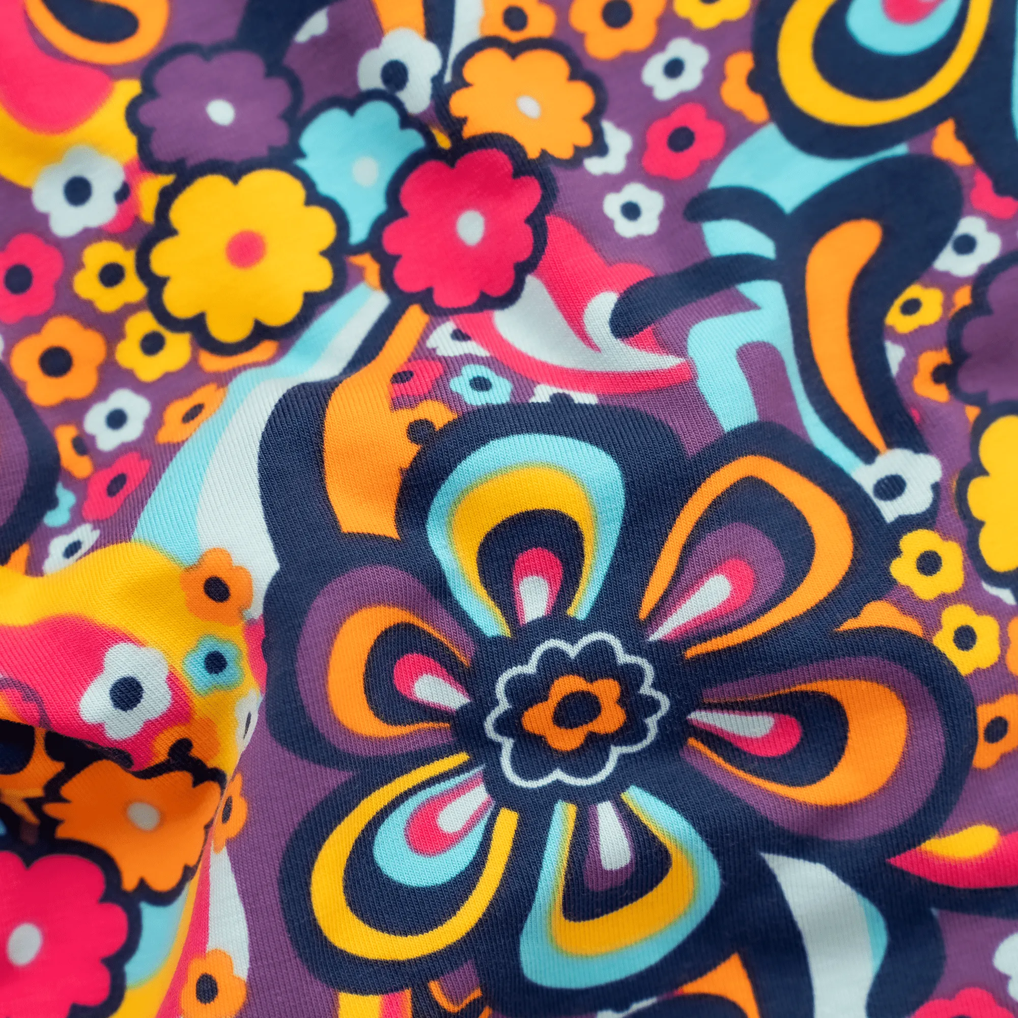 Peace and Love - Ladies Briefs