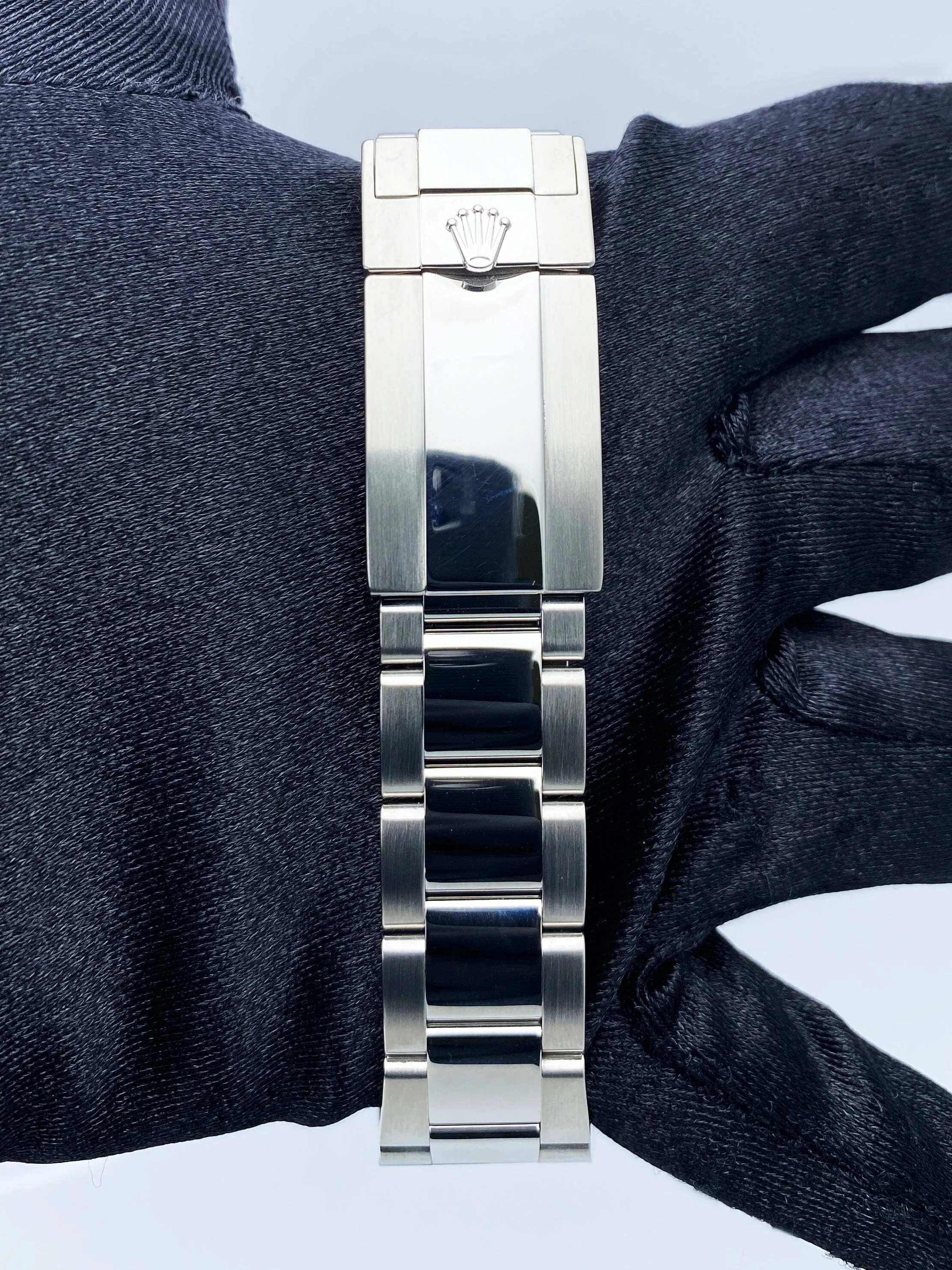 Rolex Yacht-Master II Steel Mercedes Hands 116680 Mens Watch Box Papers